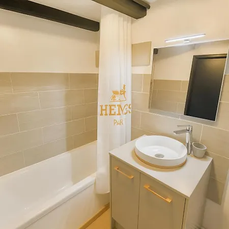 Ma Montagne Chic Apartment *